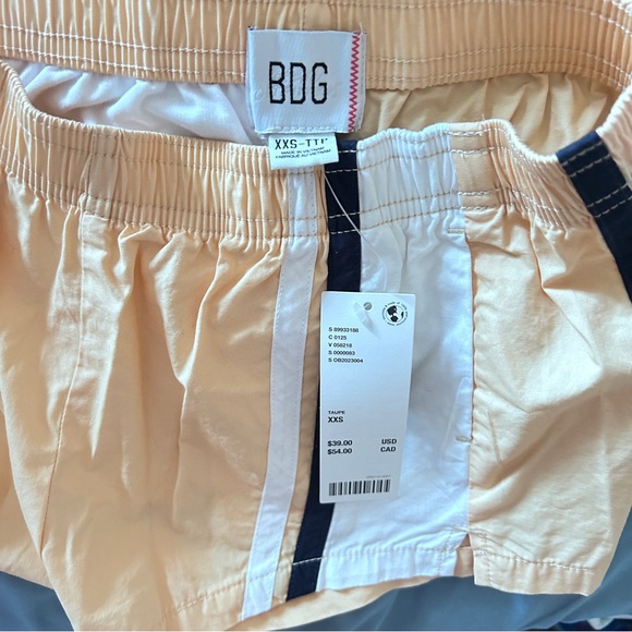 BDG Urban Outfitters XXS Brandi Micro Shorts - Taupe - Picture 3 of 4